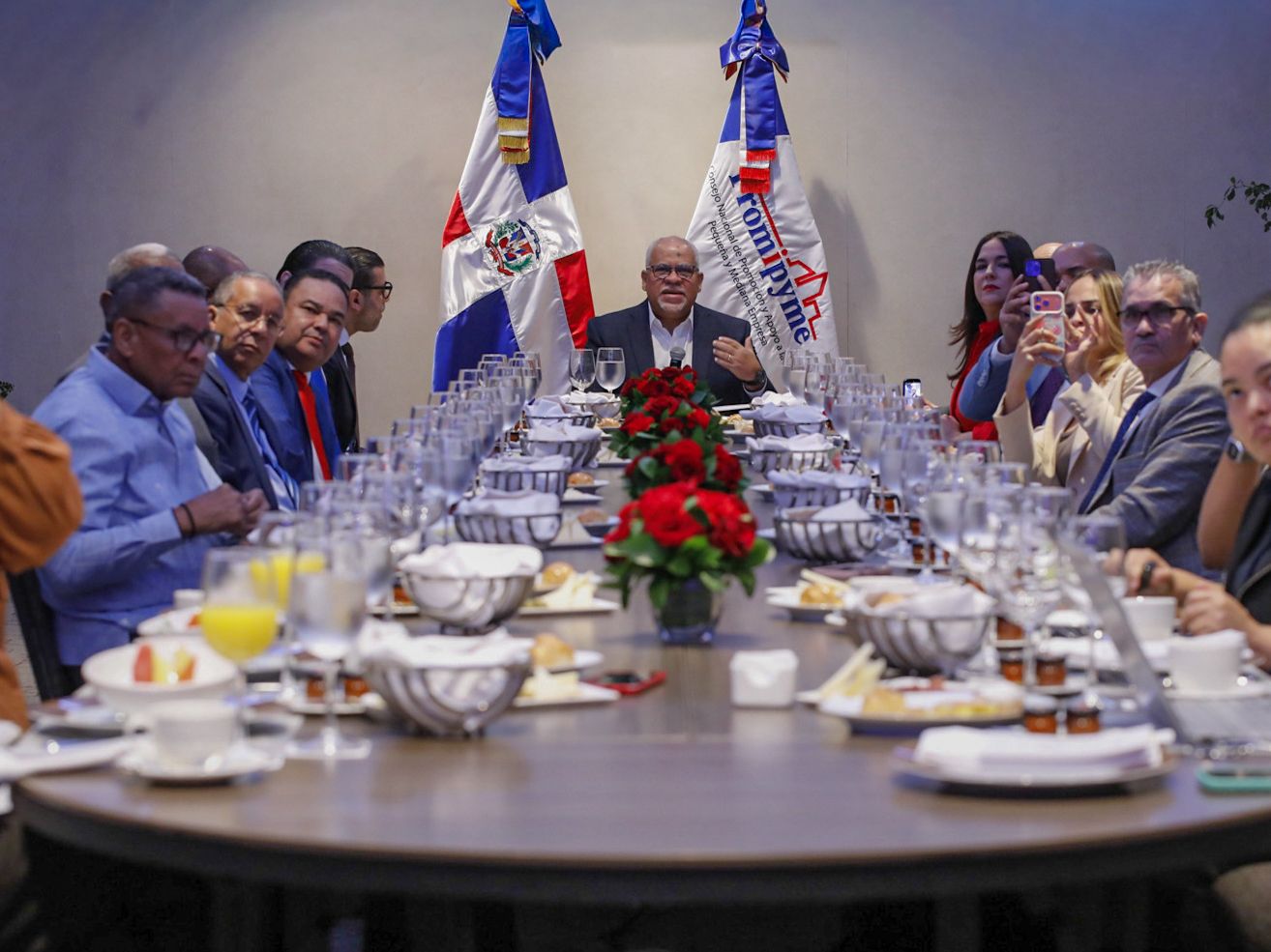 Desayuno Informe Promipyme